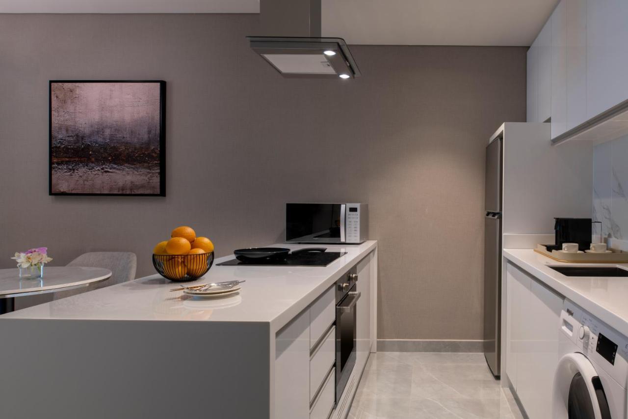 Steigenberger Residence 도하 외부 사진 A modern kitchen