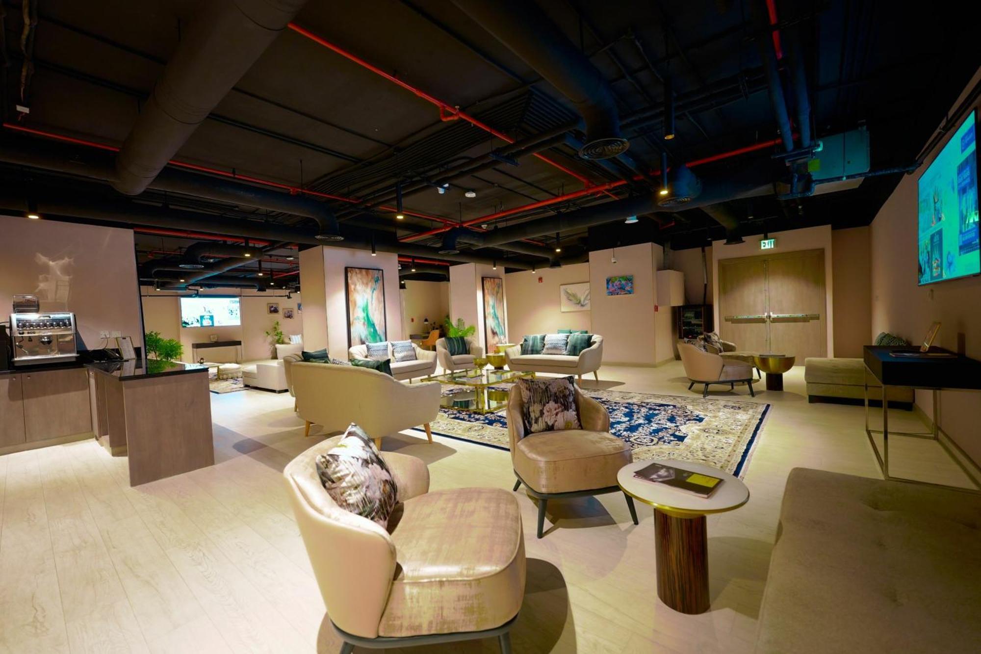 Steigenberger Residence 도하 외부 사진 The lounge at the airport